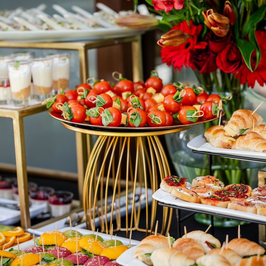 Servicio de Brunch Buffet de Bisquet Banquetería